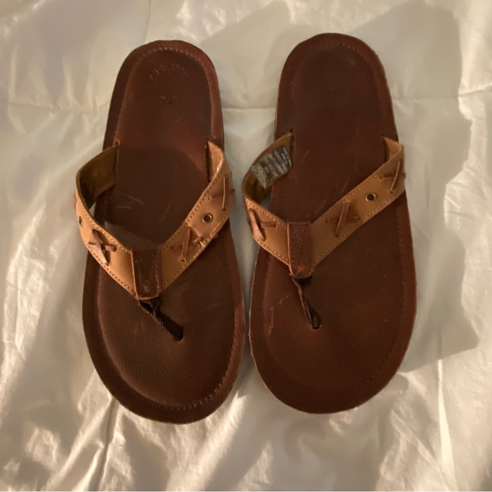 Gap Brown Leather Flip Flops